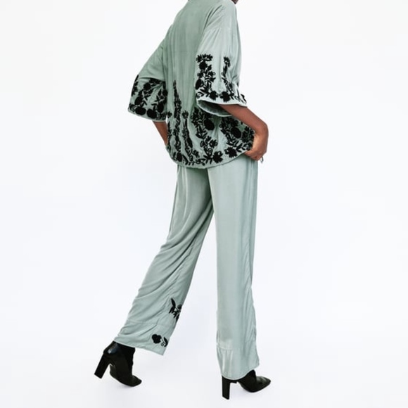 NWT Zara Mint Embroidered Velvet Wide Leg Pants - Picture 3 of 6
